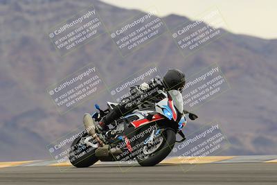 media/Jan-14-2023-SoCal Trackdays (Sat) [[497694156f]]/Turn 9 Set 2 (1130am)/